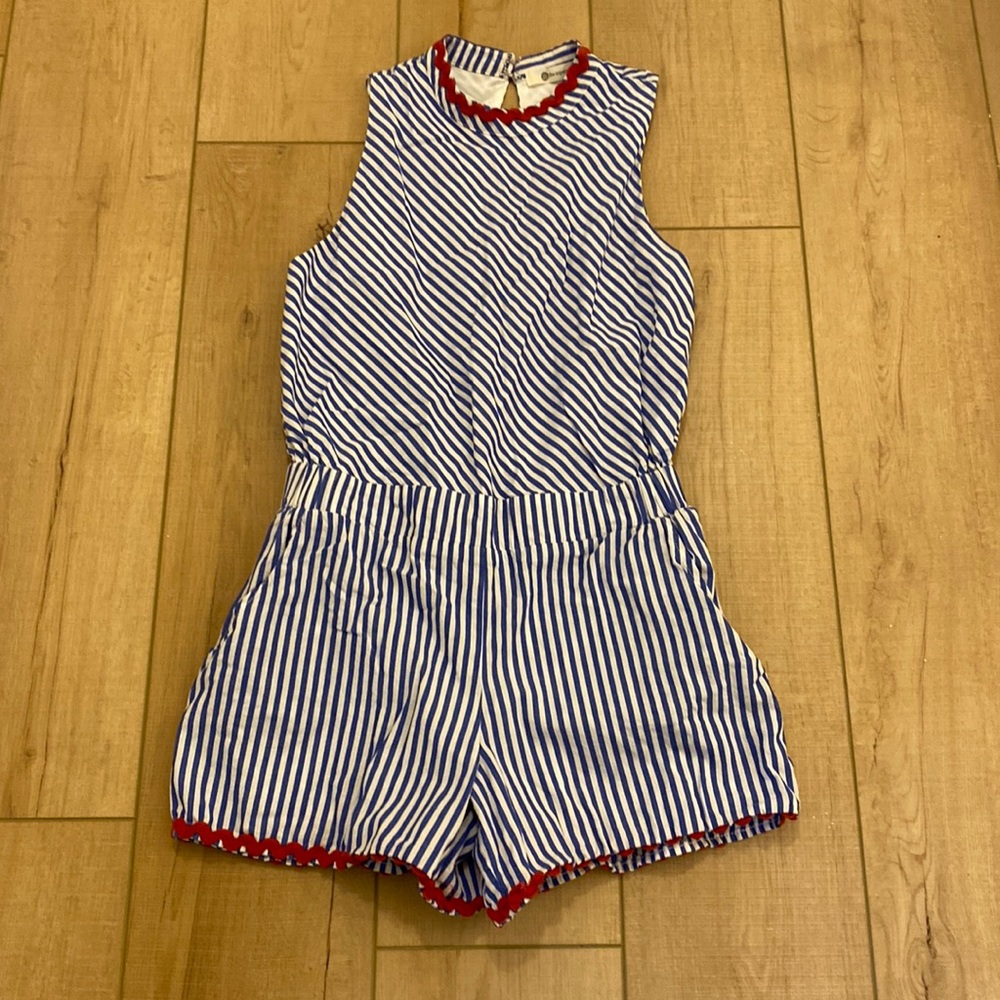 Impeccable Pig romper size small